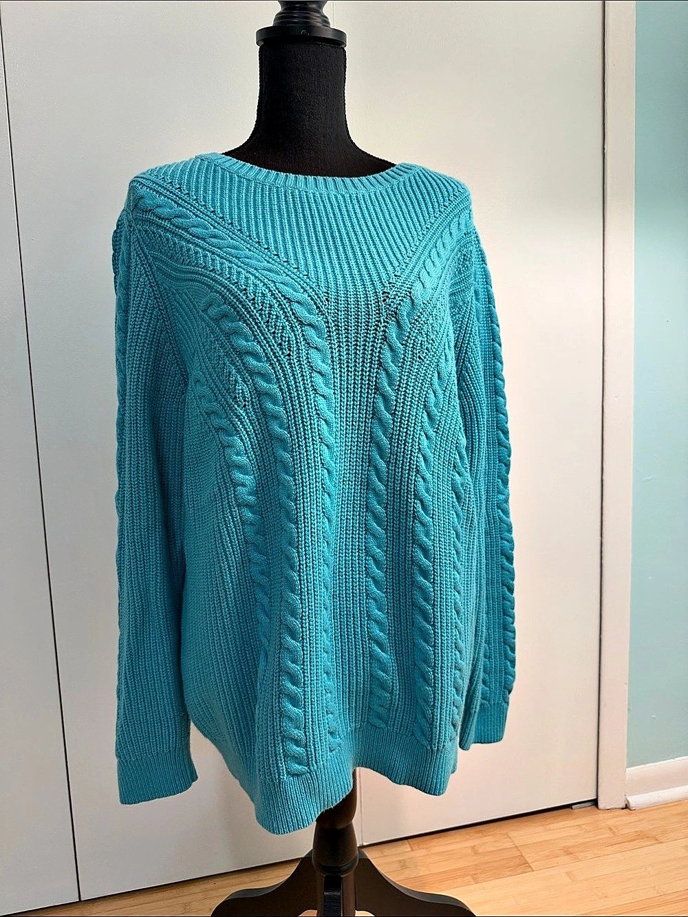 Talbots Cable Knit Crewneck Sweater in Blue XL Like New